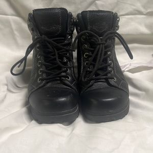 Harley Davidson Women’s Riding Boots Size 9.5 WORN CONDITION.